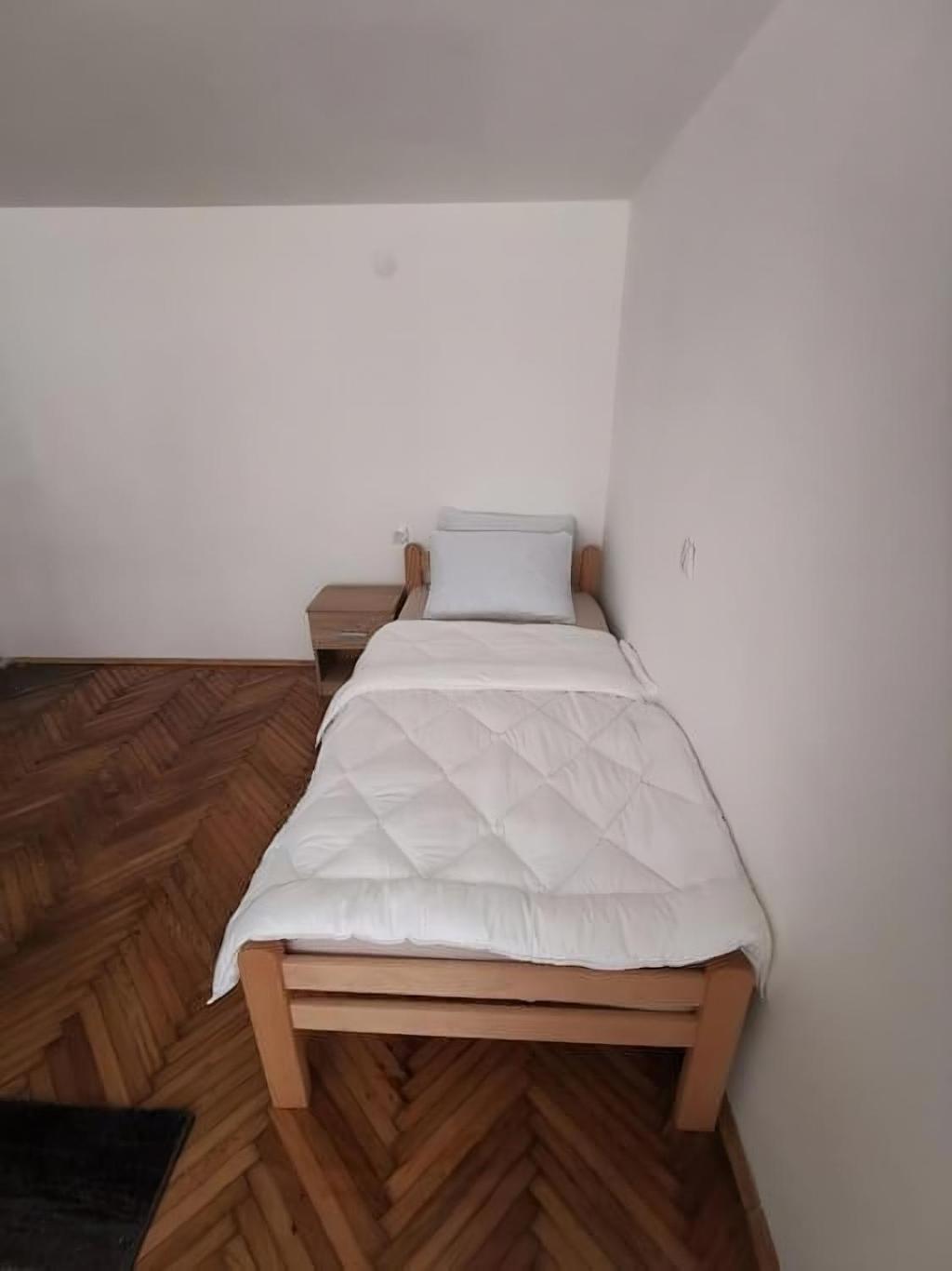 Nov Apartman U Mirnoj Ulici U Centru Beograda Dış mekan fotoğraf
