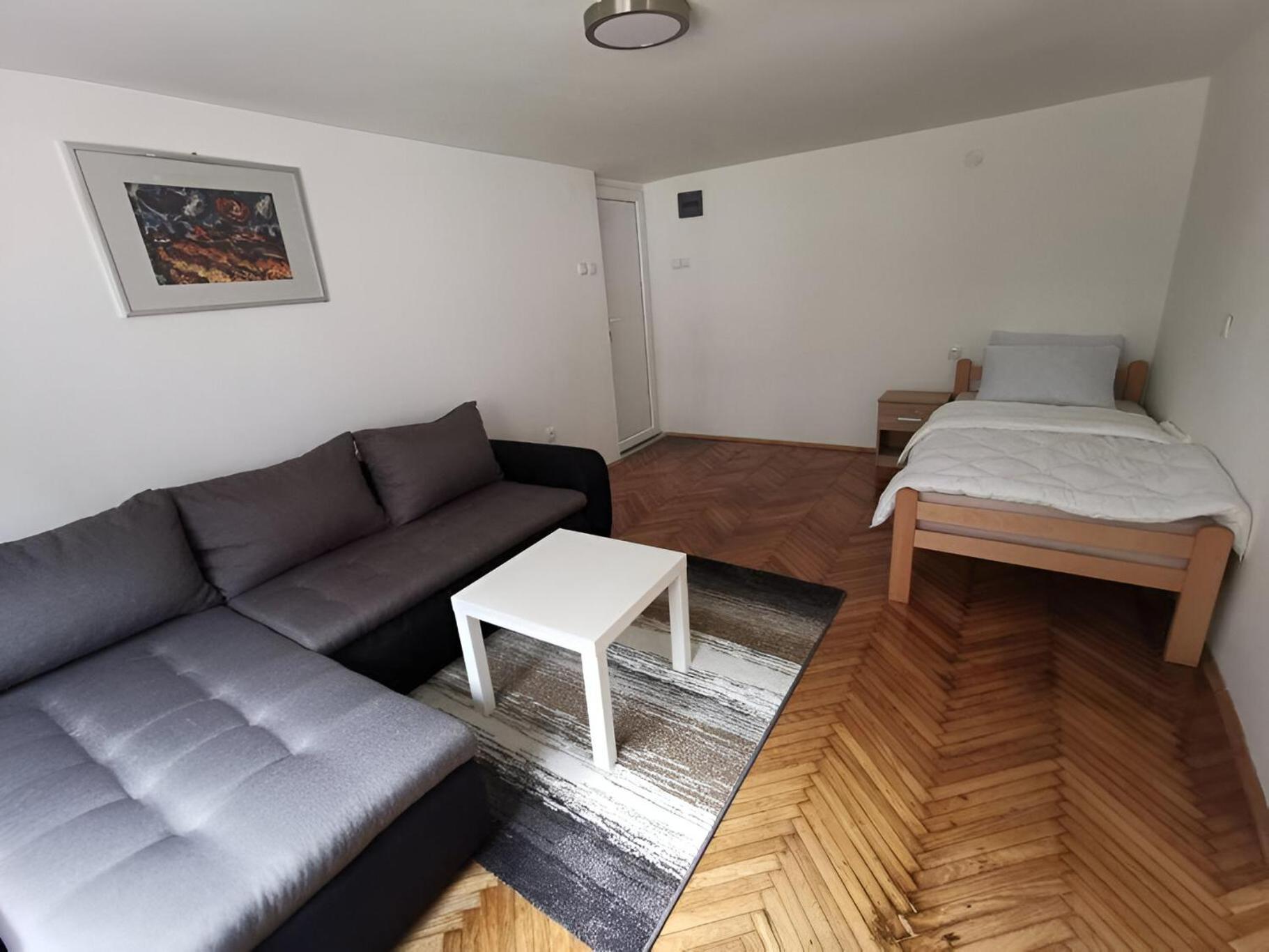 Nov Apartman U Mirnoj Ulici U Centru Beograda Dış mekan fotoğraf